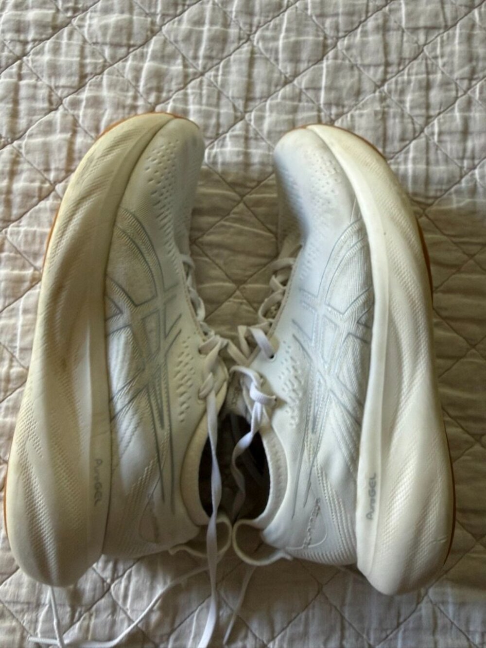 Asics Gel Nimbus 25 Running Shoe - White, Women's Size 9 - Picture 4 of 8